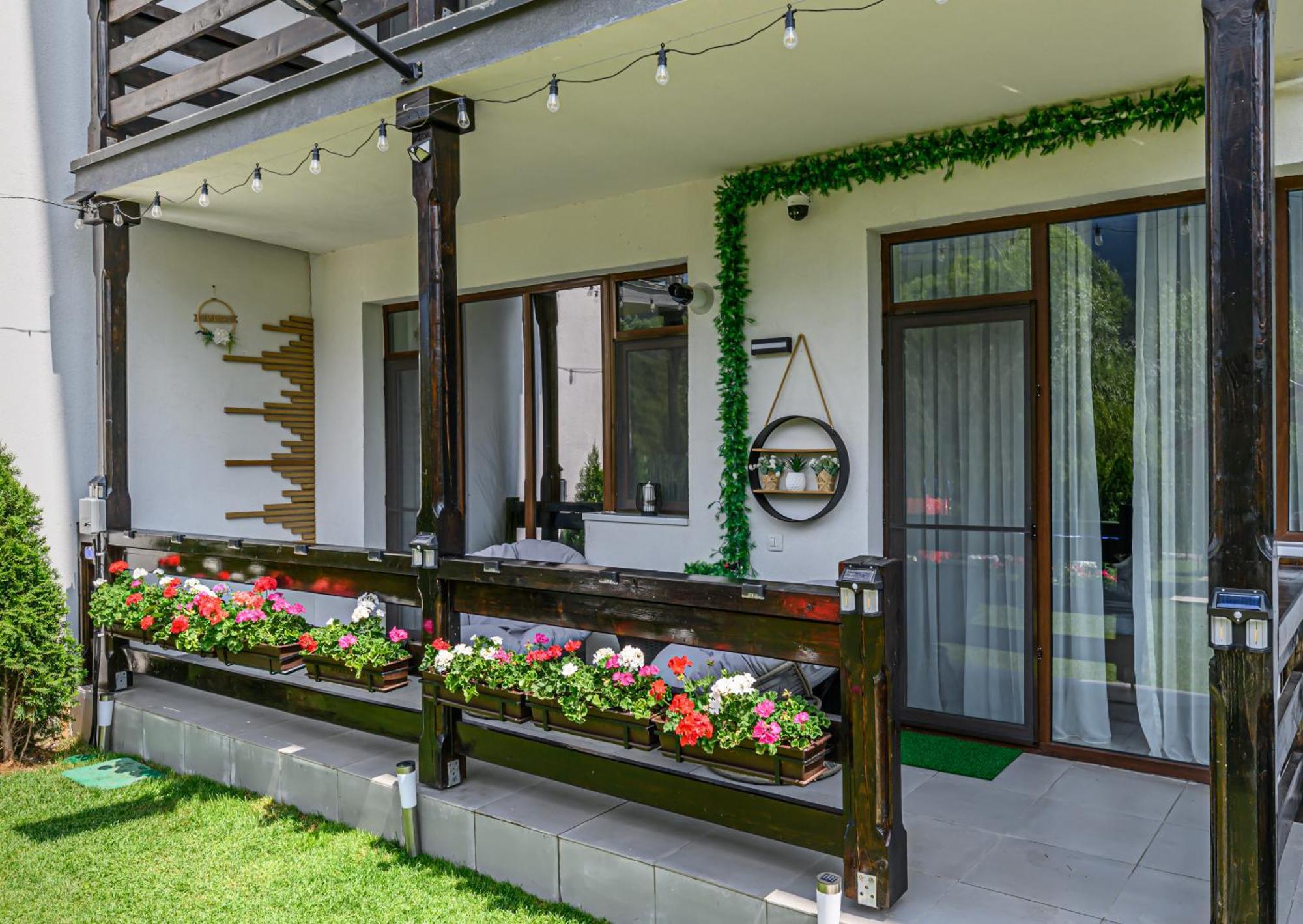 Ama Garden Apartment 부스테니 외부 사진
